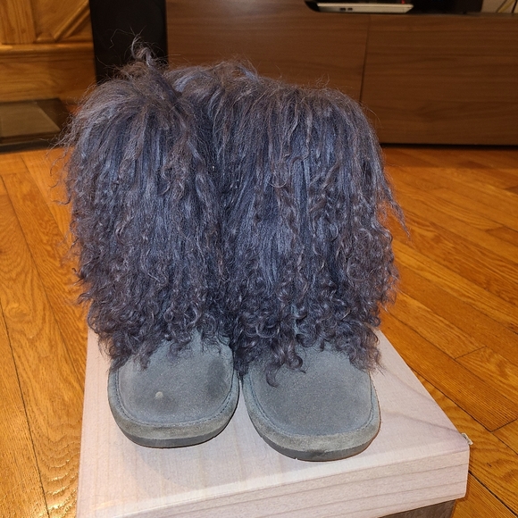 Bearpaw Boo Youth Genuine Shirling & Sheep Wool Boots Girls Size 2 - Picture 2 of 12